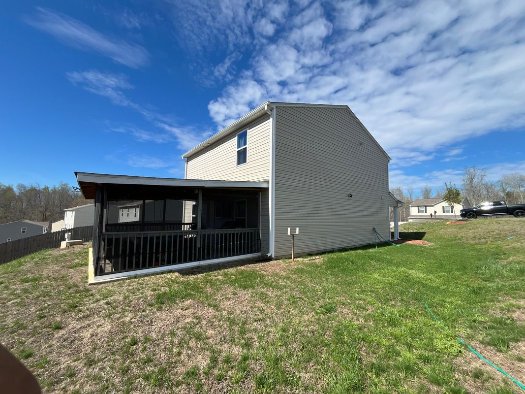 Building Photo - 6375 Century Ln