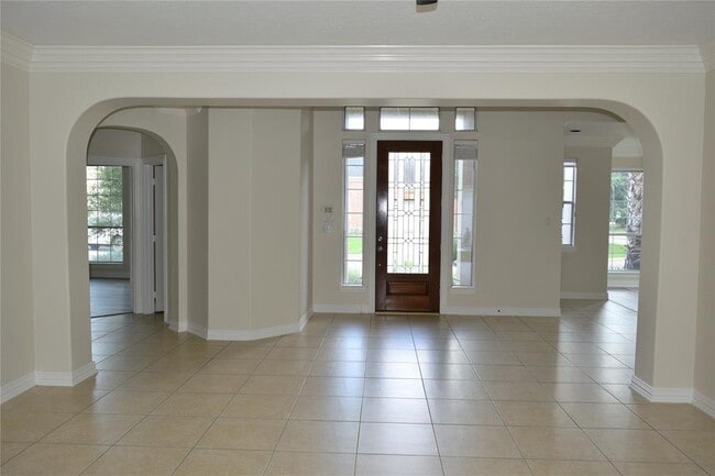 Building Photo - 2014 Ivy Crest Ct