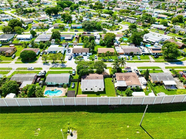 Building Photo - 26234 SW 128th Ct