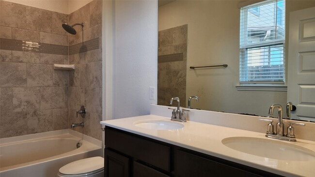 Building Photo - 9818 Mls Fld Dr