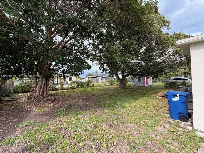 Building Photo - 2481 NW 154th St