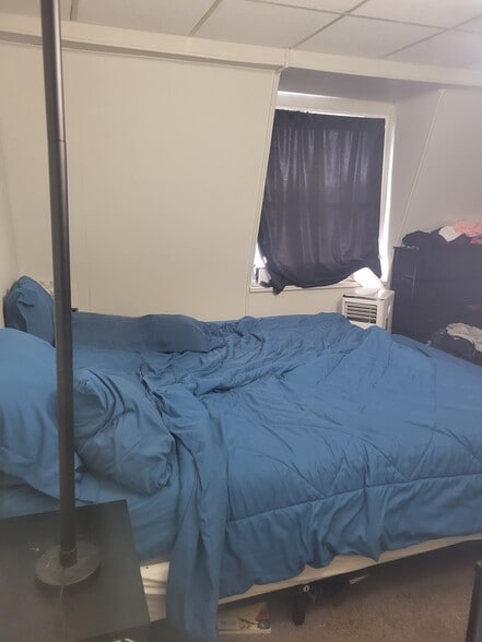 Building Photo - 429 Chestnut St