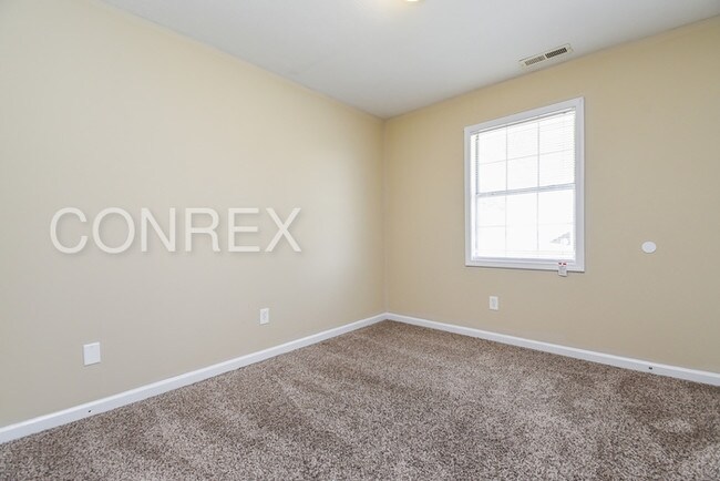 Primary Photo - 2841 42nd Ave N