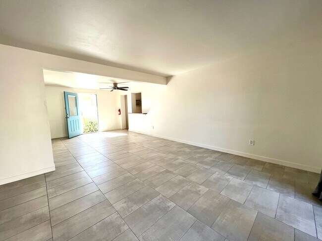Primary Photo - Arcadia-Biltmore area apartment -- MOVE IN...