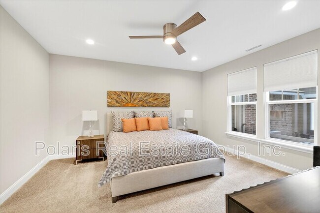 Building Photo - 6942 Cherry Creek Blvd