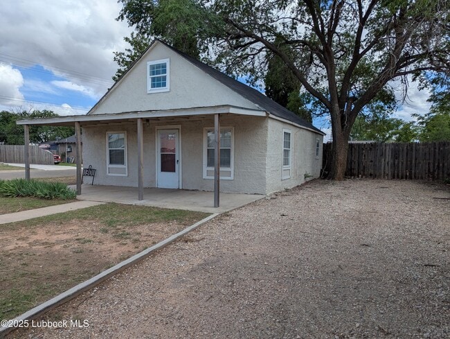 Primary Photo - 1101 40th St