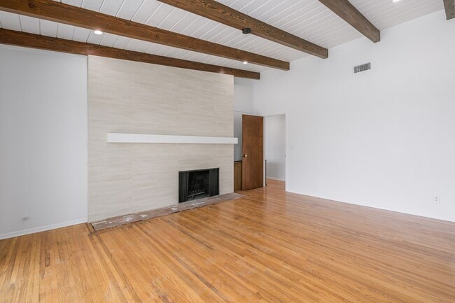 Building Photo - 4413 Don Felipe Dr