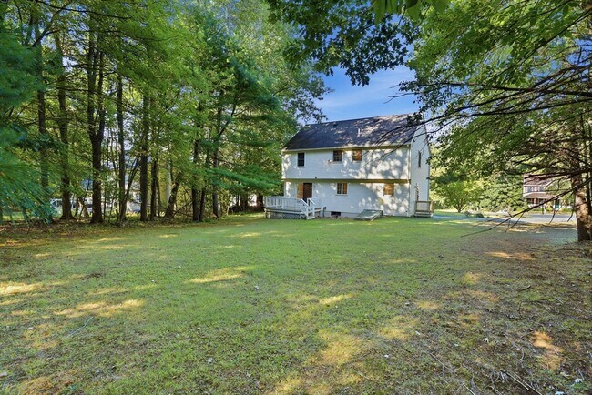 Building Photo - 59 Crystal Ct
