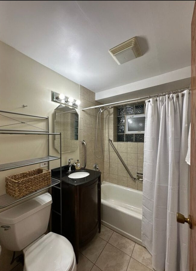 Building Photo - 4908 N Harlem Ave