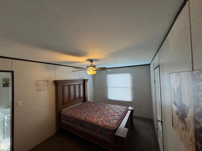 Building Photo - 89 Abalone St