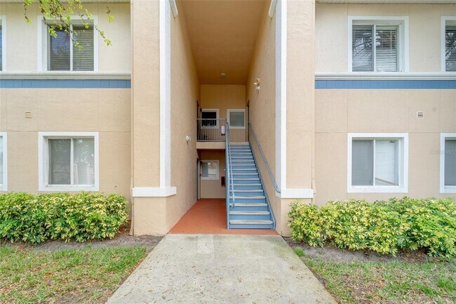 Building Photo - 13232 Galicia St