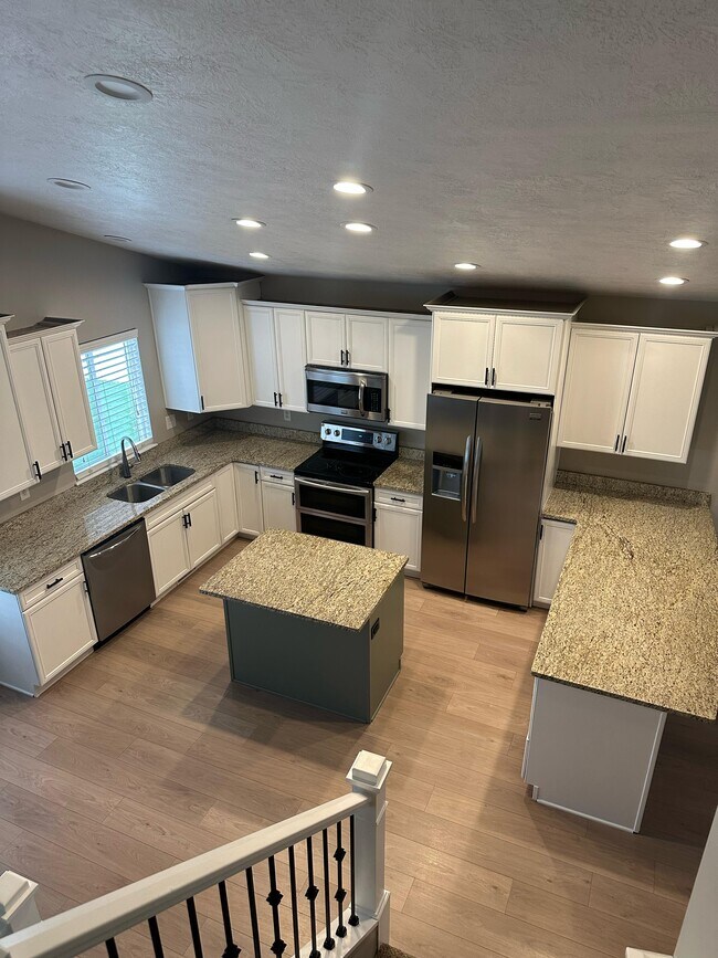 Building Photo - 5778 Ballerina Way