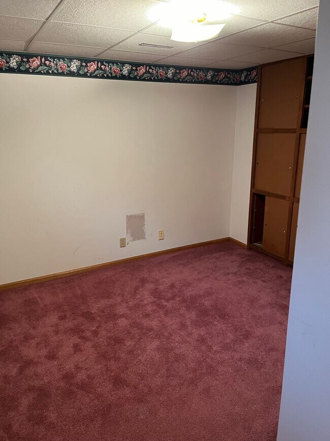 Building Photo - 2 bed 2 bath home in Hastings