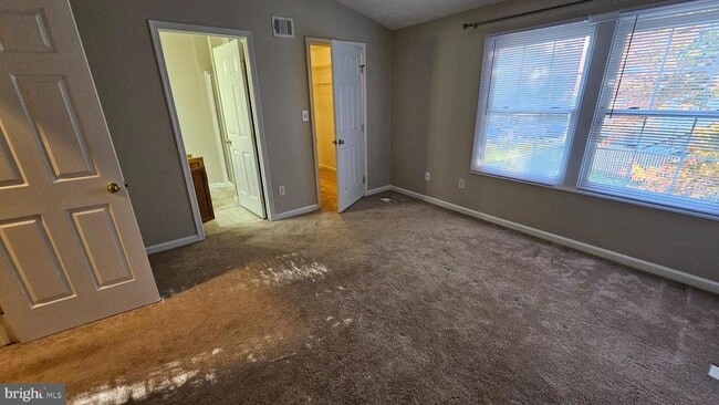 Building Photo - 1196 Swanhill Ct