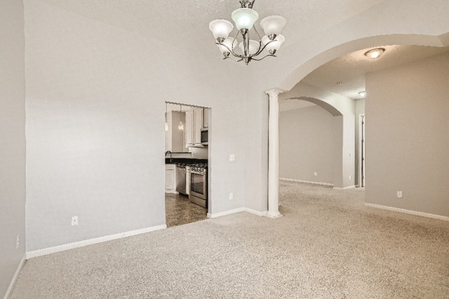 Building Photo - 9136 Scenic View Cir