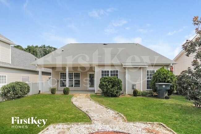 Building Photo - 104 Ivy Creek Ln