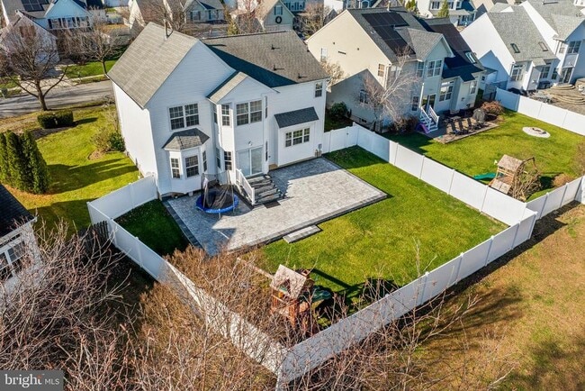 Building Photo - 217 Spruce Trail