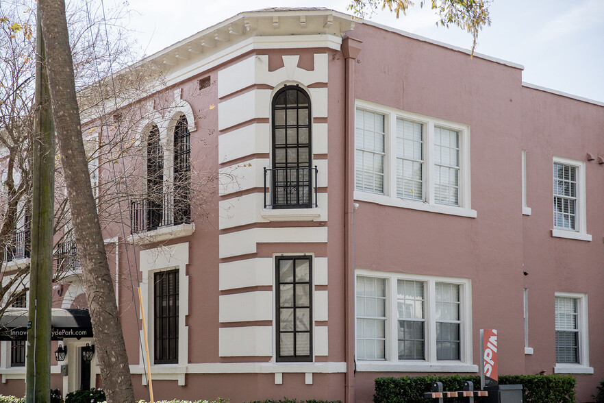 Building Photo - 2307-09 S. Clewis