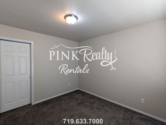 Building Photo - 6295 Laurel Grass Range Trail