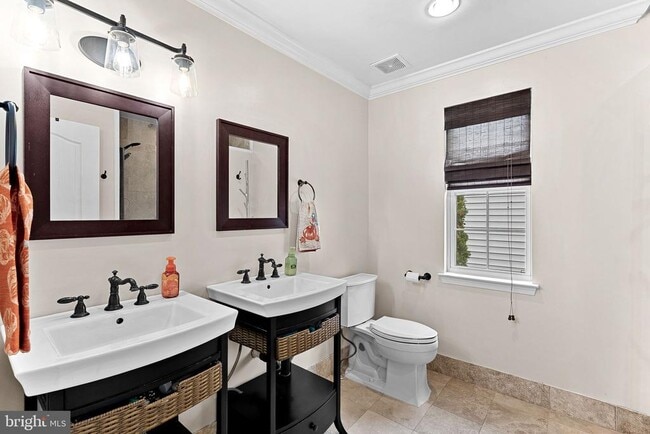 Building Photo - 42968 Chesterton St