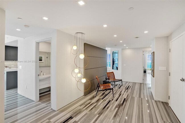 Building Photo - 17875 Collins Ave