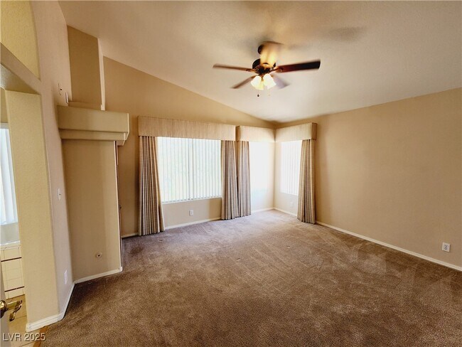 Building Photo - 1725 Wandering Winds Way