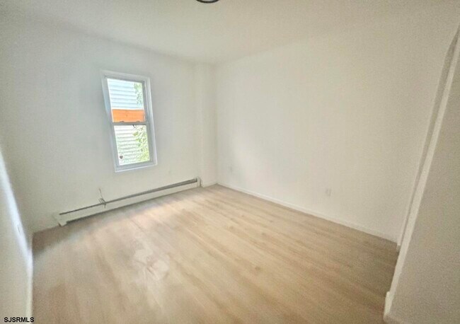 Building Photo - 326 N Tennessee Ave