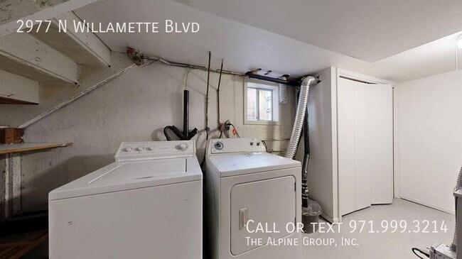 Building Photo - 2977 N Willamette Blvd