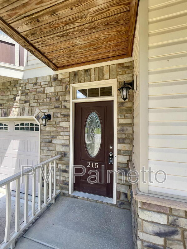 Building Photo - 215 Emanuel Creek Drive