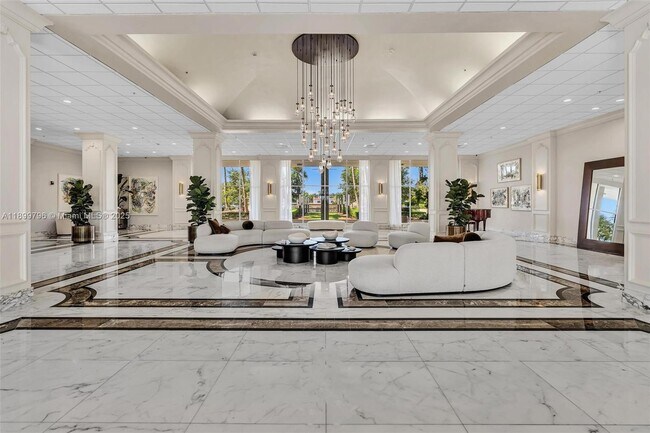 Building Photo - 5600 Collins Ave