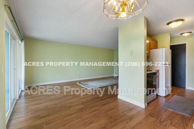 Building Photo - 15154 65th Ave S