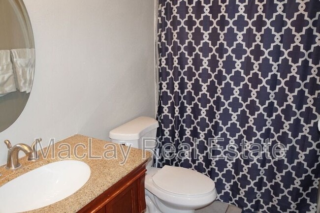 Building Photo - 1732 E Hermosa Dr