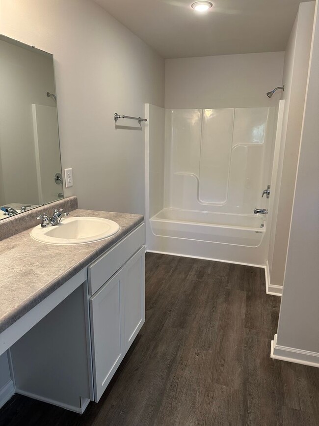 Building Photo - Pre-Leasing Now! Charming 3-Bedroom, 2.5-Bath Home in Cullman — Available Soon
