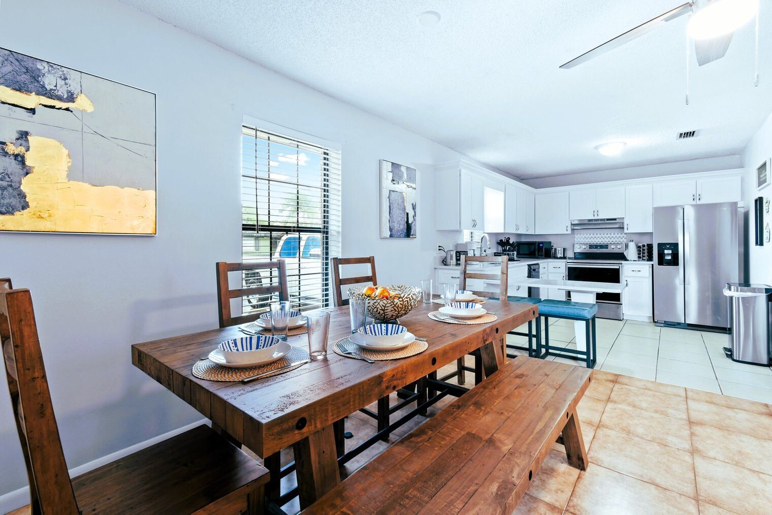 Building Photo - 9130 E Highland Pines Blvd