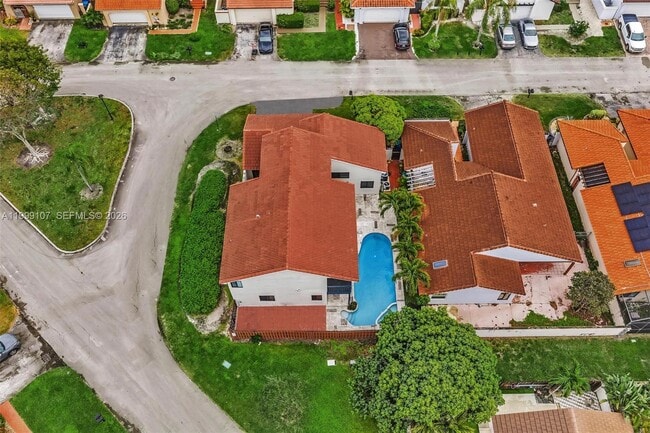 Building Photo - 17532 NW 61st Ct N