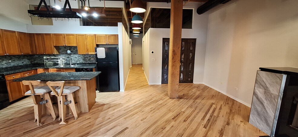 Hallway - 226 N Clinton St