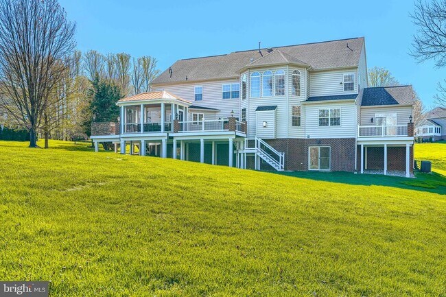 Building Photo - 1319 Martin Meadows Dr