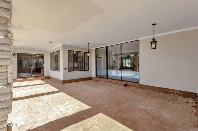 Building Photo - 12323 E Appaloosa Pl