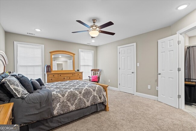 Building Photo - 212 Huntington Shoals Dr