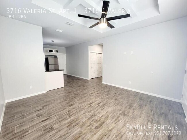 Building Photo - 3716 Valeria St