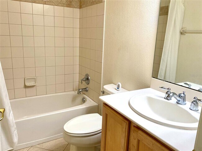 Building Photo - 167 Los Gatos Pl