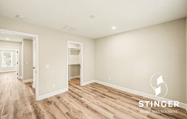 Building Photo - 14 Los Robles Rd