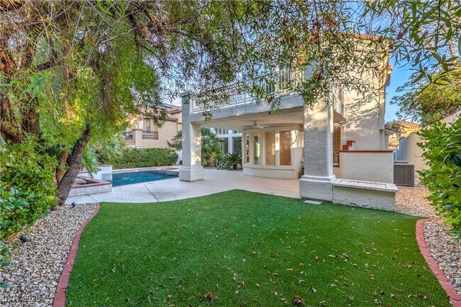 Building Photo - 1829 Dolce Dr