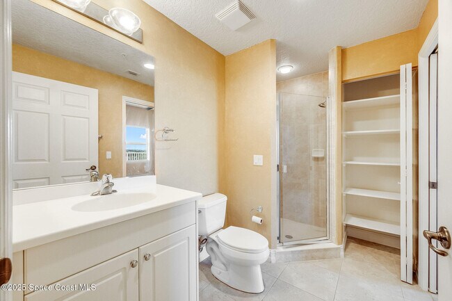 Building Photo - 134 Starboard Ln