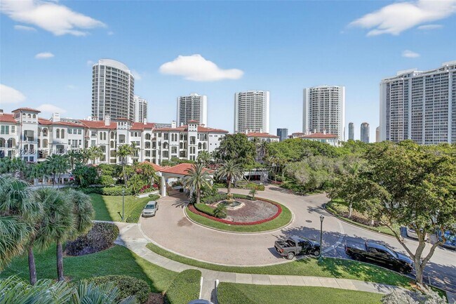 Building Photo - 2000 Island Blvd