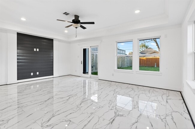 Building Photo - 10232 Porto Rico Rd