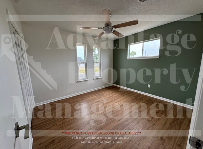 Building Photo - 10823 Breckenridge Dr