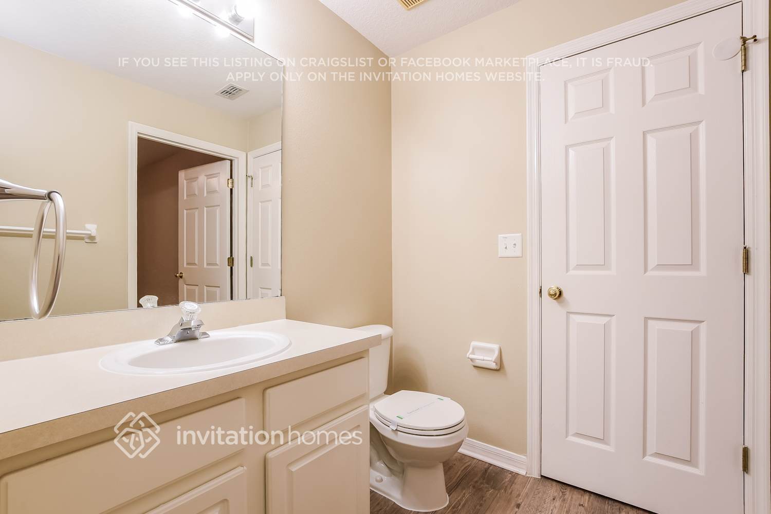Building Photo - 1511 Canopy Oaks Dr