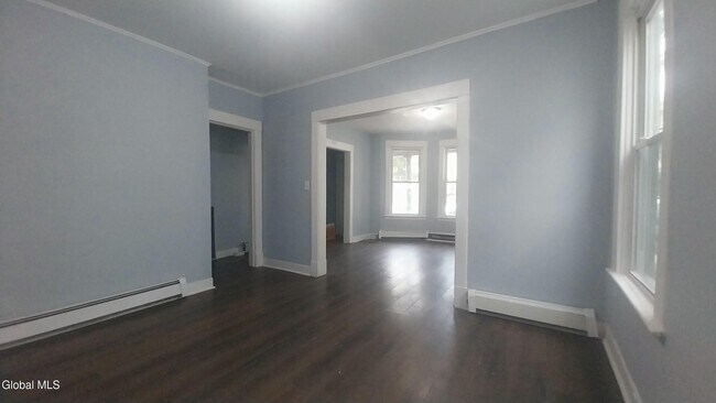 Building Photo - 335 3rd St