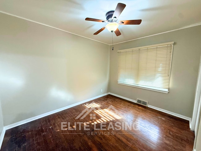 Building Photo - Move-In Ready 2-Bedroom Home with Finished Basement